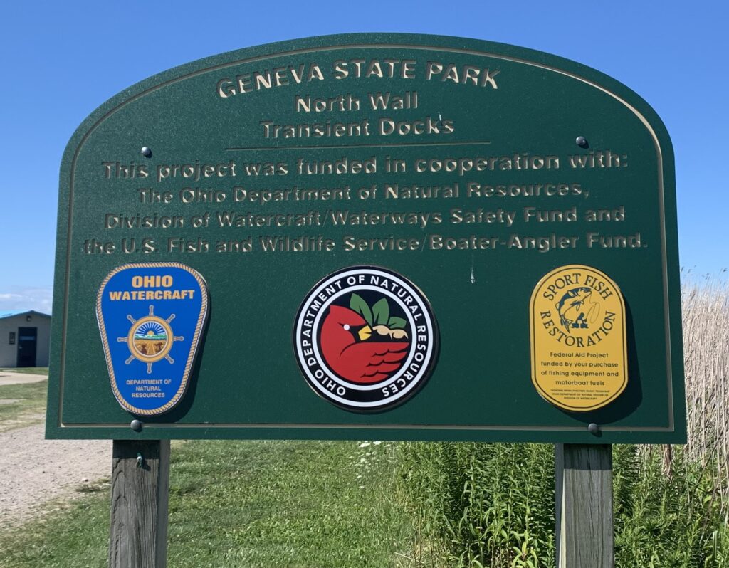 A landmark sign for Geneva State Park