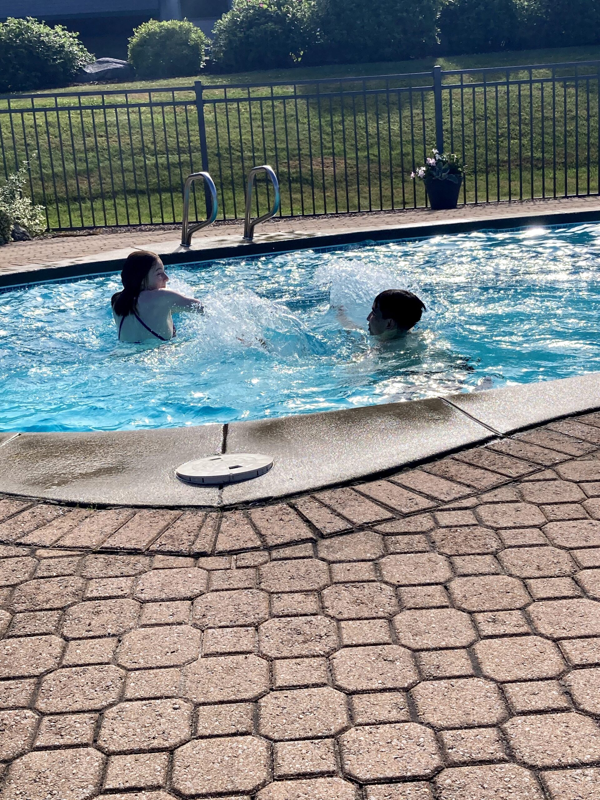 pool 2