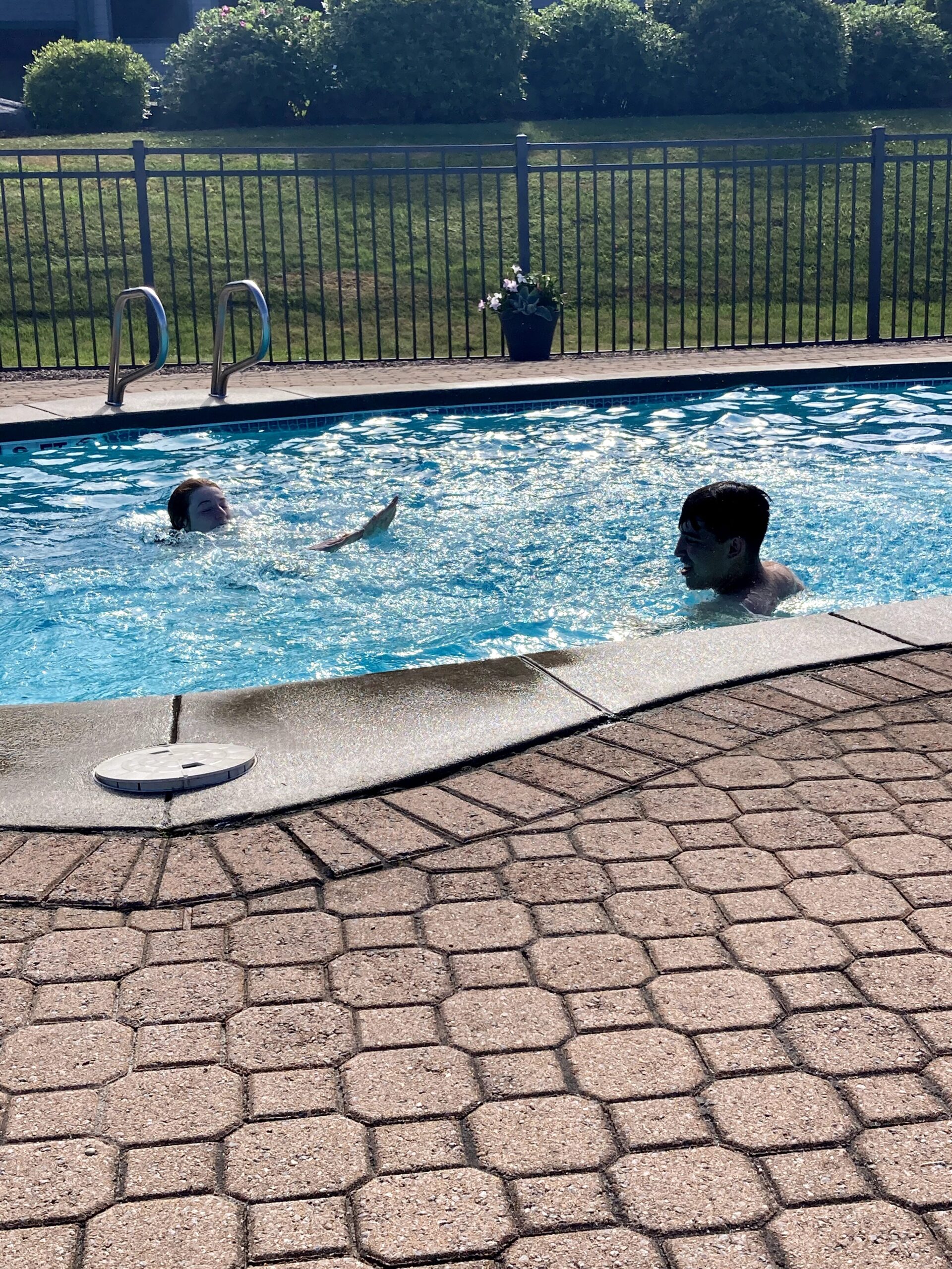 pool 4